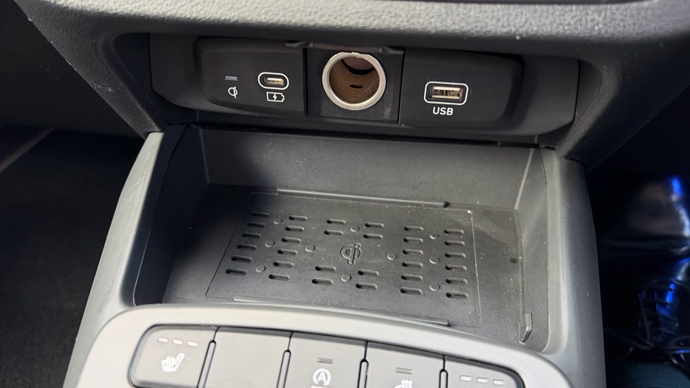 Hyundai i10 1.0T [90] N Line 5dr [Nav] Petrol Hatchback - Image 30