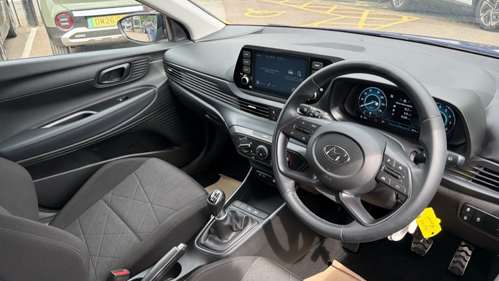 Hyundai BAYON 1.0 TGDi 48V MHEV SE Connect 5dr Petrol Hatchback - Image 11