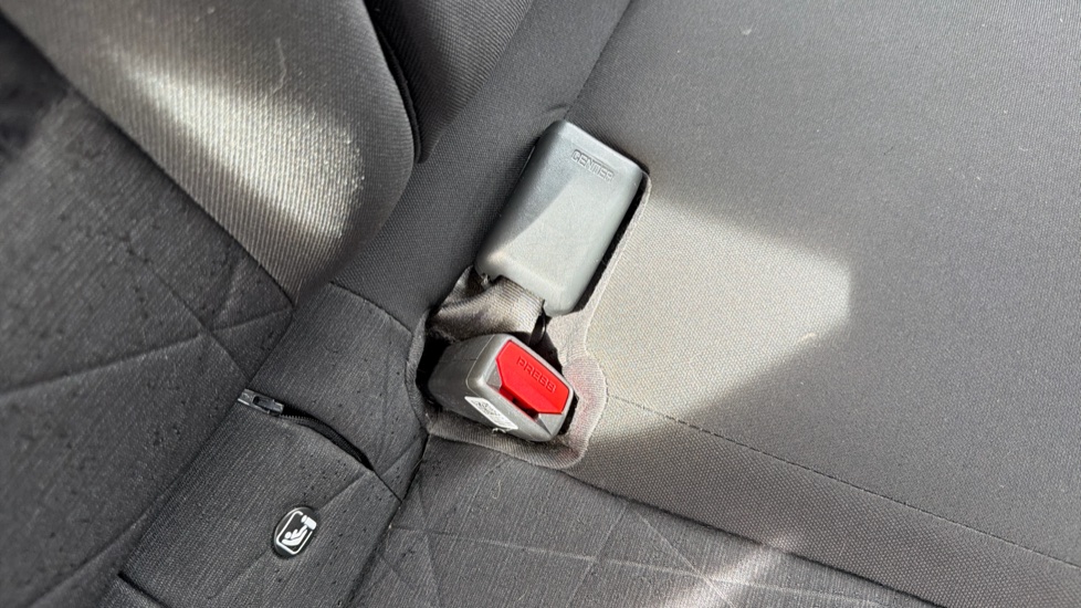 Hyundai BAYON 1.0 TGDi 48V MHEV SE Connect 5dr Petrol Hatchback - Image 17