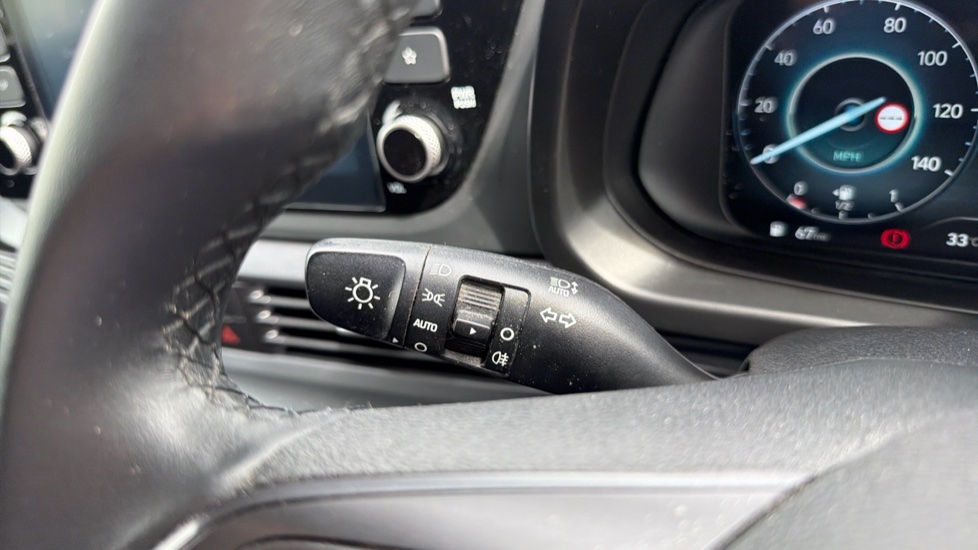 Hyundai BAYON 1.0 TGDi 48V MHEV SE Connect 5dr Petrol Hatchback - Image 24