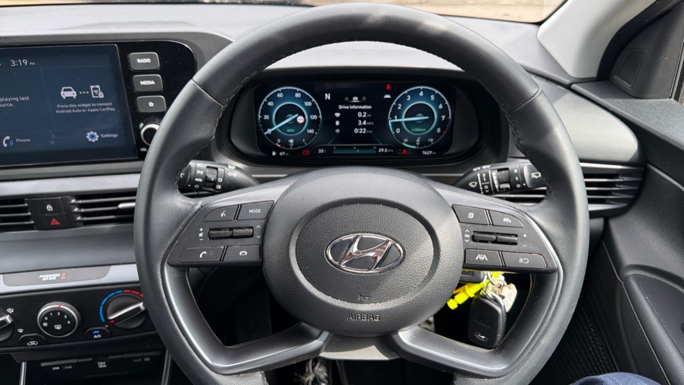 Hyundai BAYON 1.0 TGDi 48V MHEV SE Connect 5dr Petrol Hatchback - Image 33