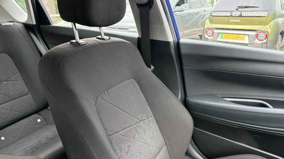 Hyundai BAYON 1.0 TGDi 48V MHEV SE Connect 5dr Petrol Hatchback - Image 39