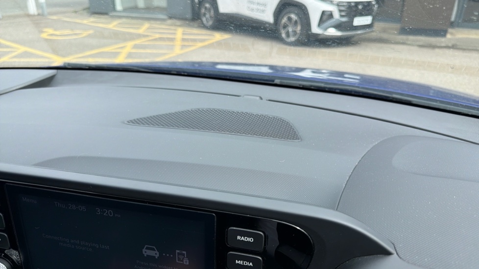 Hyundai BAYON 1.0 TGDi 48V MHEV SE Connect 5dr Petrol Hatchback - Image 41