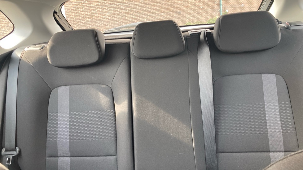 Hyundai i20 1.0T GDi Advance 5dr DCT Petrol Hatchback - Image 15