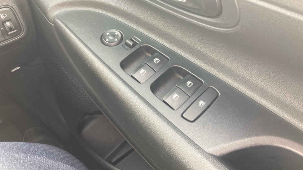 Hyundai i20 1.0T GDi Advance 5dr DCT Petrol Hatchback - Image 26
