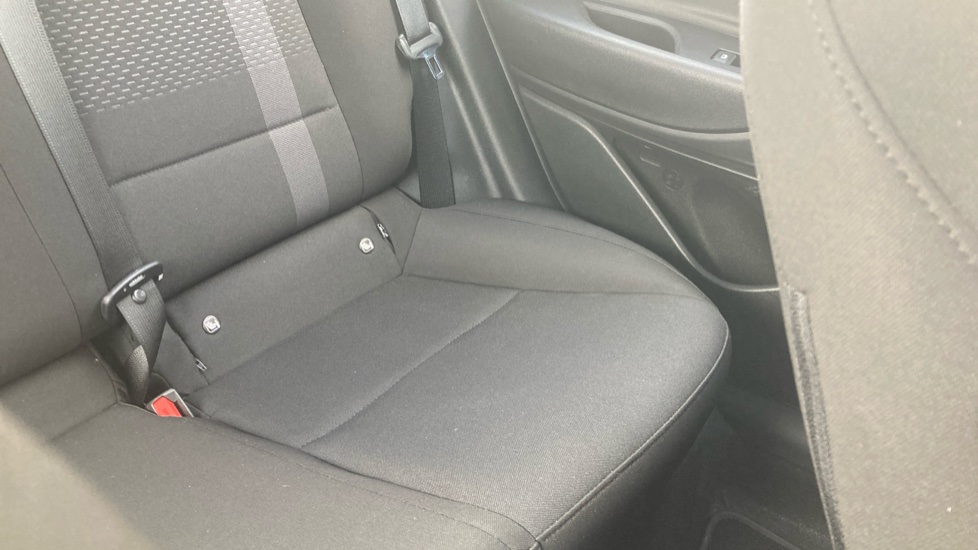 Hyundai i20 1.0T GDi Advance 5dr DCT Petrol Hatchback - Image 43