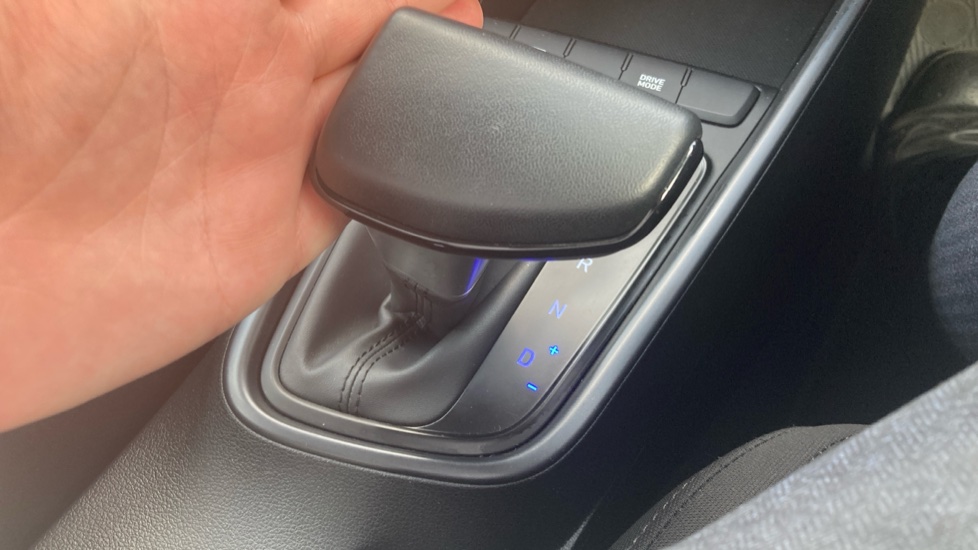 Hyundai i20 1.0T GDi Advance 5dr DCT Petrol Hatchback - Image 45