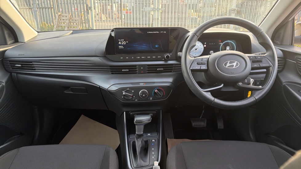 Hyundai i20 1.0T GDi Advance [Nav] 5dr DCT Petrol Hatchback - Image 10