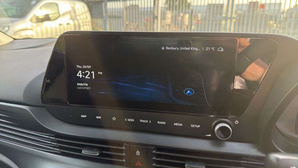 Hyundai i20 1.0T GDi Advance [Nav] 5dr DCT Petrol Hatchback - Image 12
