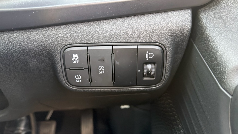 Hyundai i20 1.0T GDi Advance [Nav] 5dr DCT Petrol Hatchback - Image 25