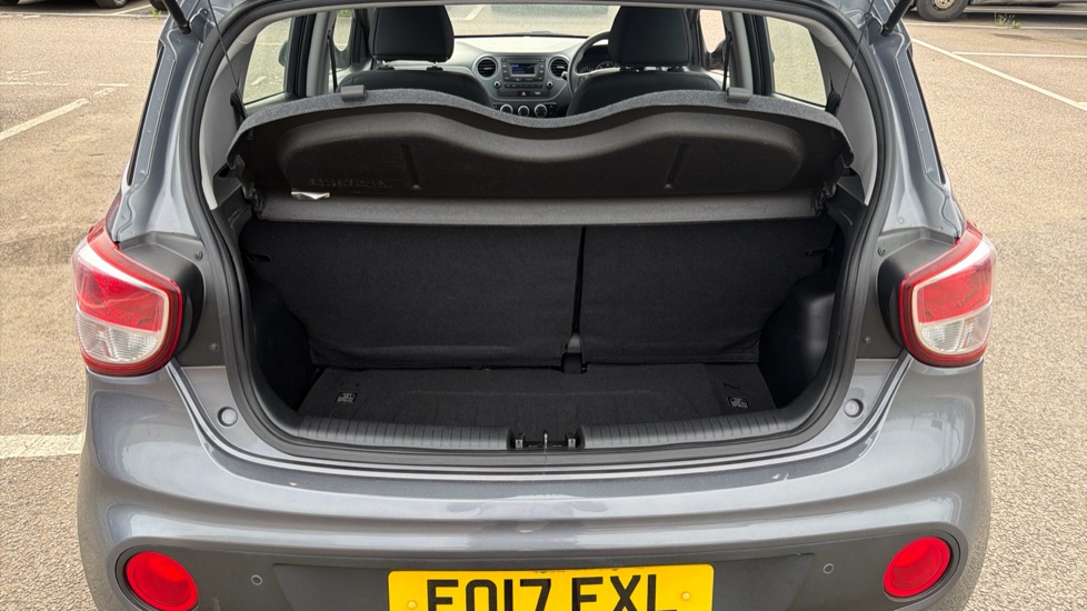 Hyundai i10 1.2 SE 5dr Auto Petrol Hatchback - Image 4