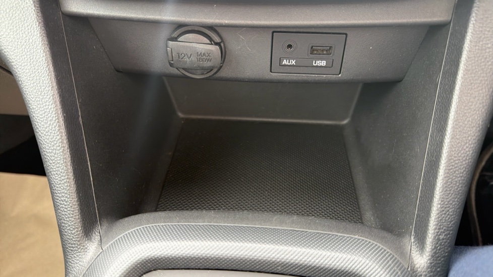 Hyundai i10 1.2 SE 5dr Auto Petrol Hatchback - Image 31