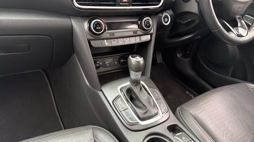 Hyundai KONA 1.6 GDi Hybrid Premium SE 5dr DCT Hybrid Hatchback - Image 13