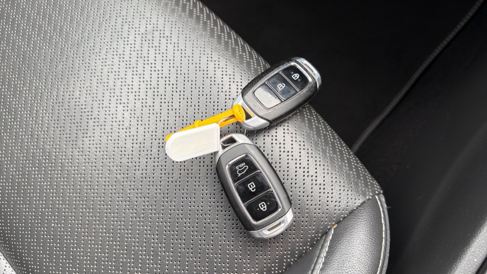 Hyundai KONA 1.6 GDi Hybrid Premium SE 5dr DCT Hybrid Hatchback - Image 20
