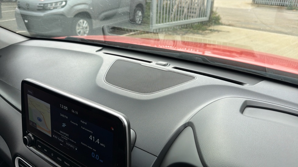 Hyundai KONA 1.6 GDi Hybrid Premium SE 5dr DCT Hybrid Hatchback - Image 29