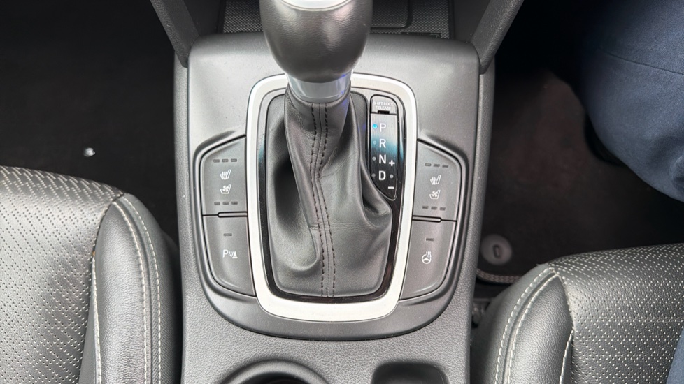 Hyundai KONA 1.6 GDi Hybrid Premium SE 5dr DCT Hybrid Hatchback - Image 36