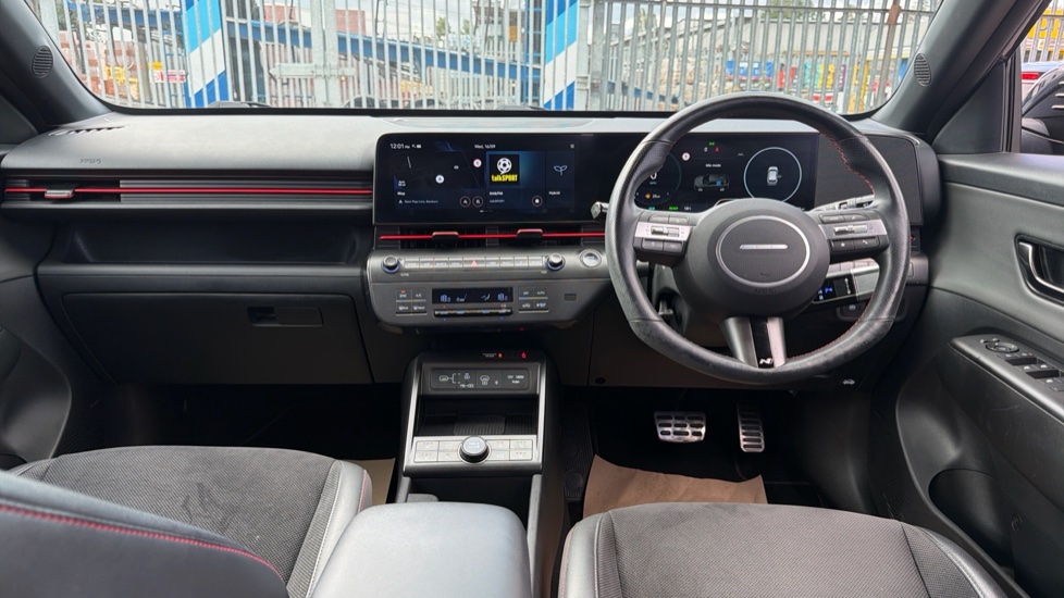 Hyundai KONA 1.6 GDi Hybrid N Line S 5dr DCT Hybrid Hatchback - Image 10