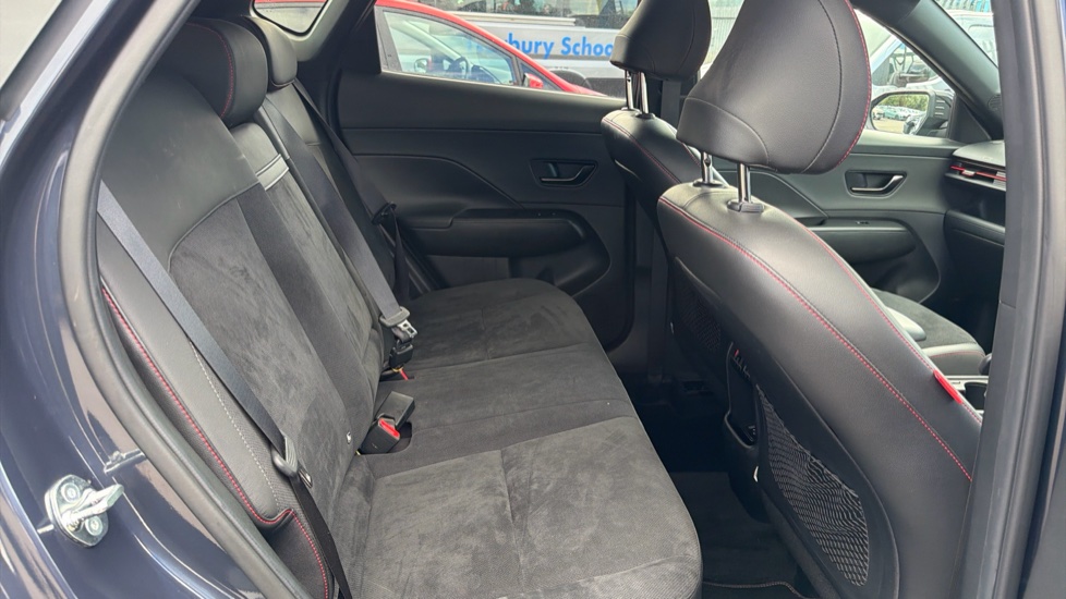 Hyundai KONA 1.6 GDi Hybrid N Line S 5dr DCT Hybrid Hatchback - Image 16