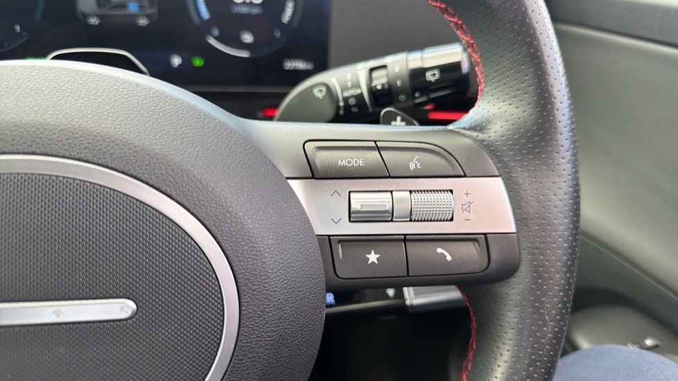 Hyundai KONA 1.6 GDi Hybrid N Line S 5dr DCT Hybrid Hatchback - Image 22