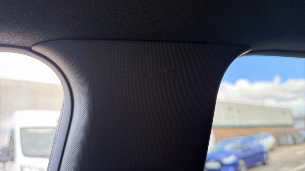 Hyundai KONA 1.6 GDi Hybrid N Line S 5dr DCT Hybrid Hatchback - Image 40