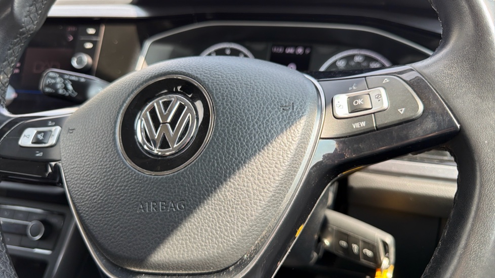 Volkswagen Polo 1.0 TSI 115 SEL 5dr DSG Petrol Hatchback - Image 23
