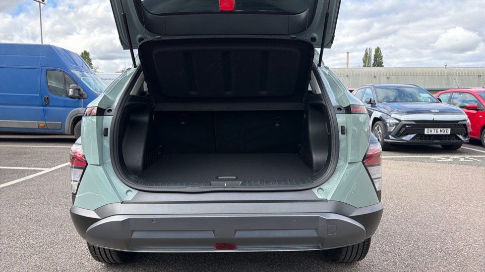 Hyundai KONA 1.0T Advance 5dr DCT Petrol Hatchback - Image 4