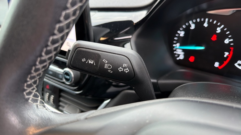 Ford Fiesta 1.0 EcoBoost Titanium 5dr Petrol Hatchback - Image 24