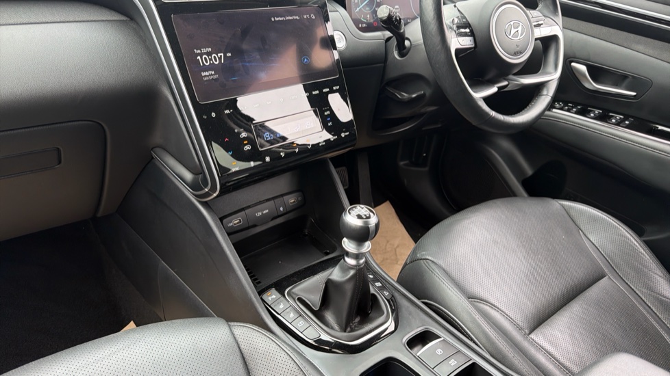 Hyundai TUCSON 1.6 TGDi Ultimate 5dr 2WD Petrol Estate - Image 13