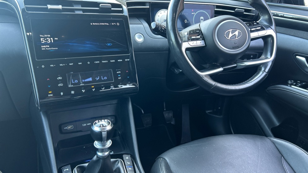 Hyundai TUCSON 1.6 TGDi Ultimate 5dr 2WD Petrol Estate - Image 14