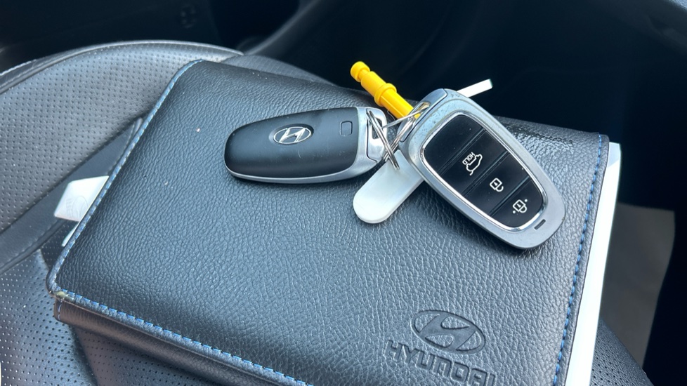 Hyundai TUCSON 1.6 TGDi Ultimate 5dr 2WD Petrol Estate - Image 20