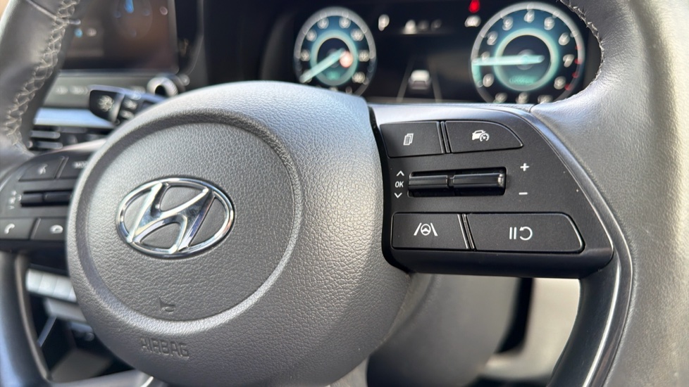 Hyundai BAYON 1.0 TGDi 48V MHEV Ultimate 5dr DCT Petrol Hatchback - Image 23