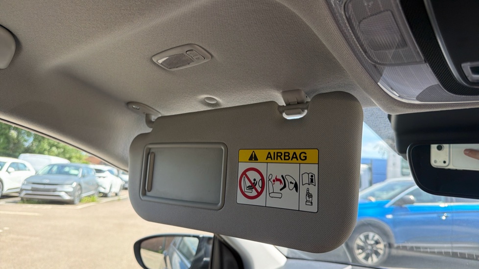 Hyundai i20 1.0T GDi Premium 5dr DCT Petrol Hatchback - Image 42