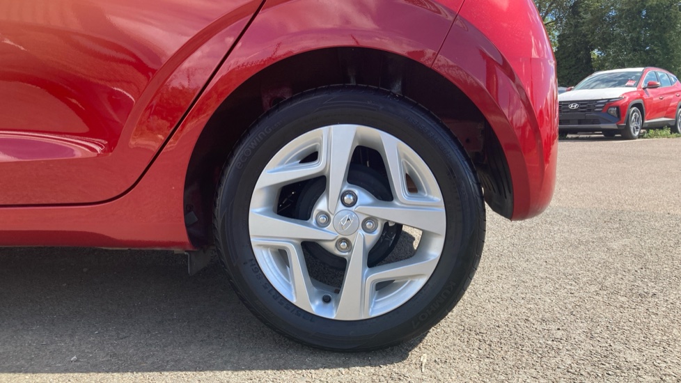 Hyundai i10 1.0 MPi SE Connect 5dr Auto Petrol Hatchback - Image 7