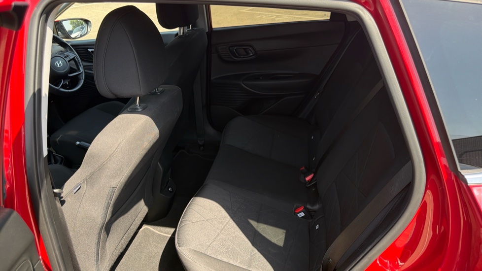 Hyundai BAYON 1.0 TGDi 48V MHEV Premium 5dr Petrol Hatchback - Image 16