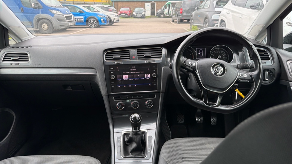 Volkswagen Golf 1.5 TSI EVO 150 Match 5dr Petrol Estate - Image 10