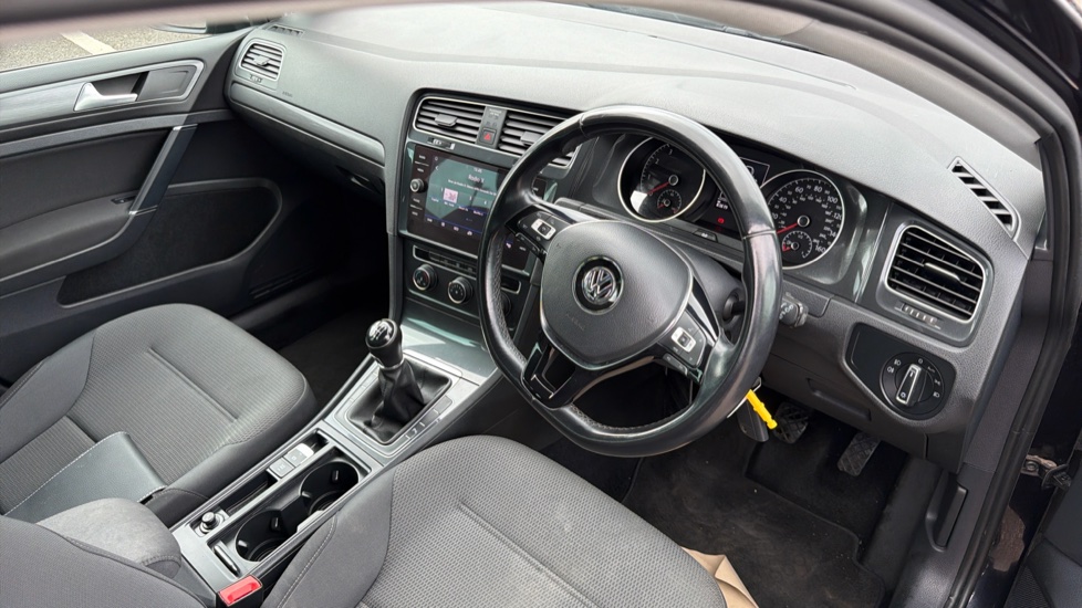 Volkswagen Golf 1.5 TSI EVO 150 Match 5dr Petrol Estate - Image 11