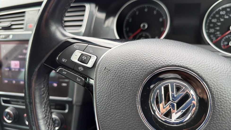 Volkswagen Golf 1.5 TSI EVO 150 Match 5dr Petrol Estate - Image 24