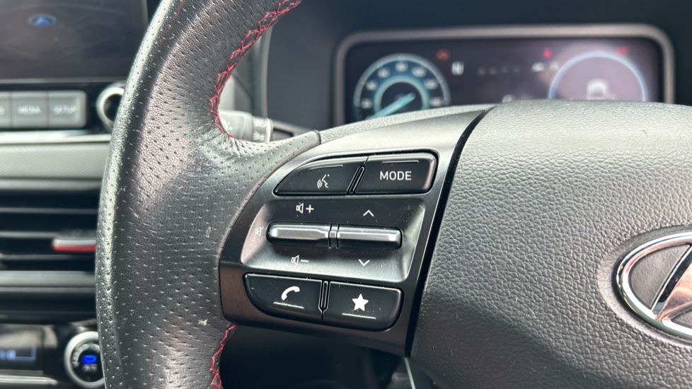 Hyundai KONA 1.0 TGDi 48V MHEV N Line 5dr Petrol Hatchback - Image 31