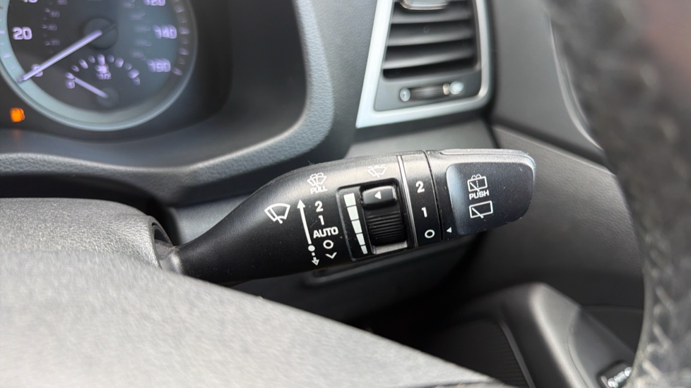 Hyundai TUCSON 1.7 CRDi Blue Drive Sport Edition 5dr 2WD DCT Diesel Estate - Image 25