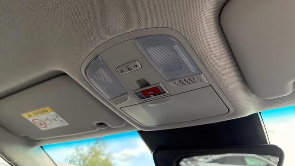 Hyundai KONA 1.6 GDi Hybrid Premium 5dr DCT Hybrid Hatchback - Image 35