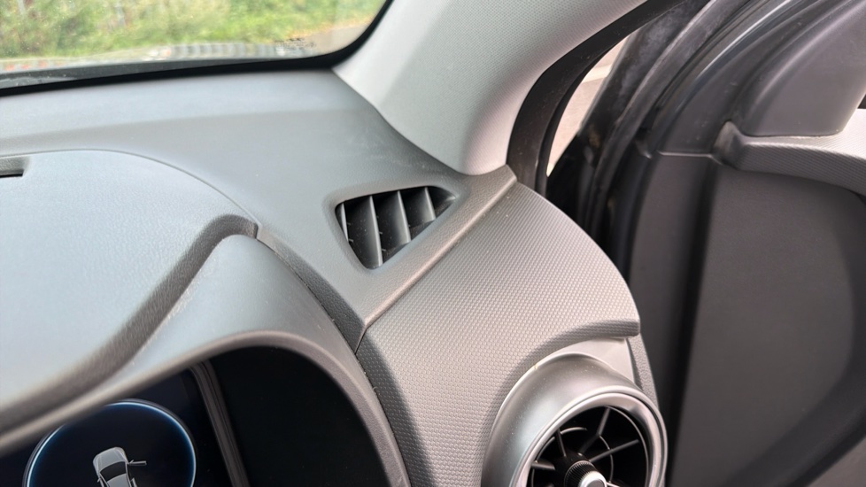 Hyundai KONA 150kW Ultimate 64kWh 5dr Auto Electric Hatchback - Image 41