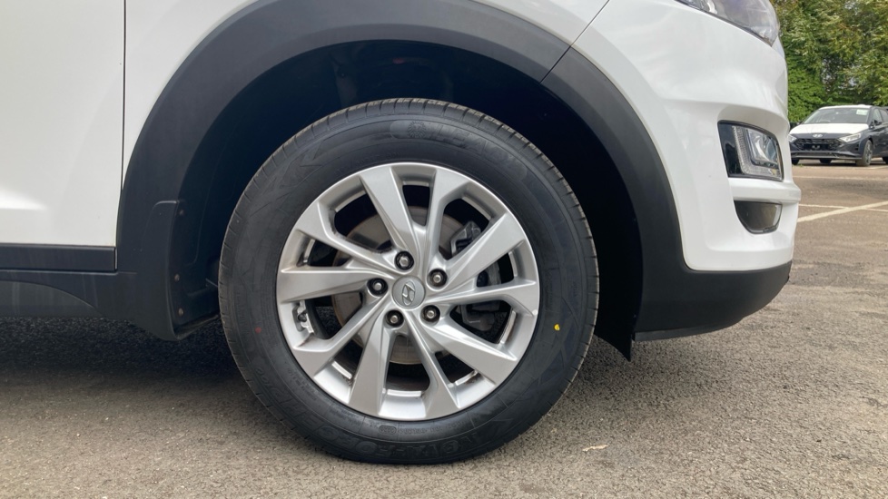 Hyundai TUCSON 1.6 GDi SE Nav 5dr 2WD Petrol Estate - Image 7