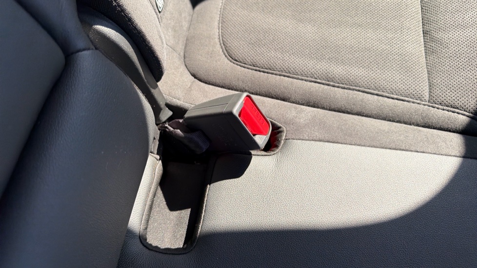 Hyundai TUCSON 1.6 TGDi Plug-in Hybrid N Line 5dr 4WD Auto Estate - Image 17