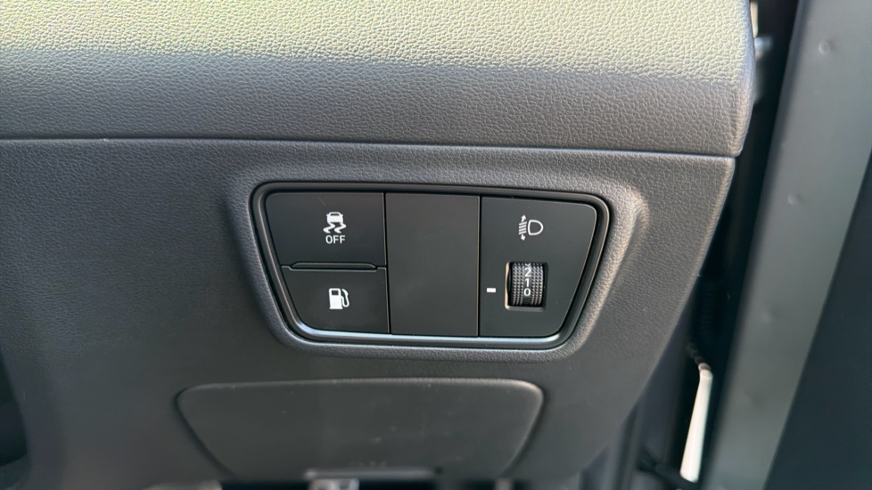 Hyundai TUCSON 1.6 TGDi Plug-in Hybrid N Line 5dr 4WD Auto Estate - Image 25