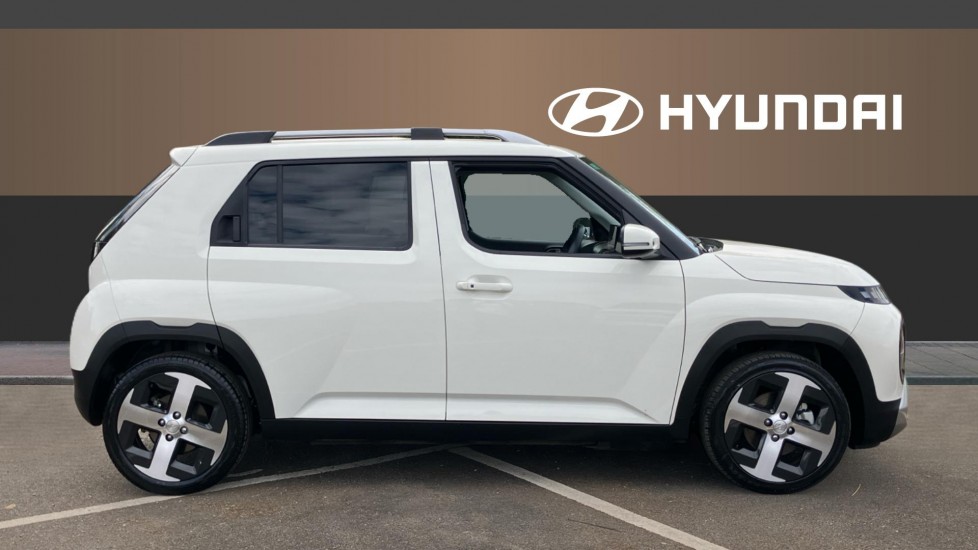 Hyundai INSTER 85kW 02 49kWh 5dr Auto Electric Hatchback - Image 5