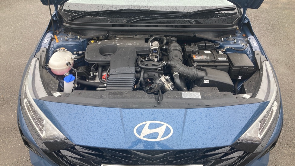 Hyundai i20 1.0T GDi 90 Tech Line 5dr Petrol Hatchback - Image 8