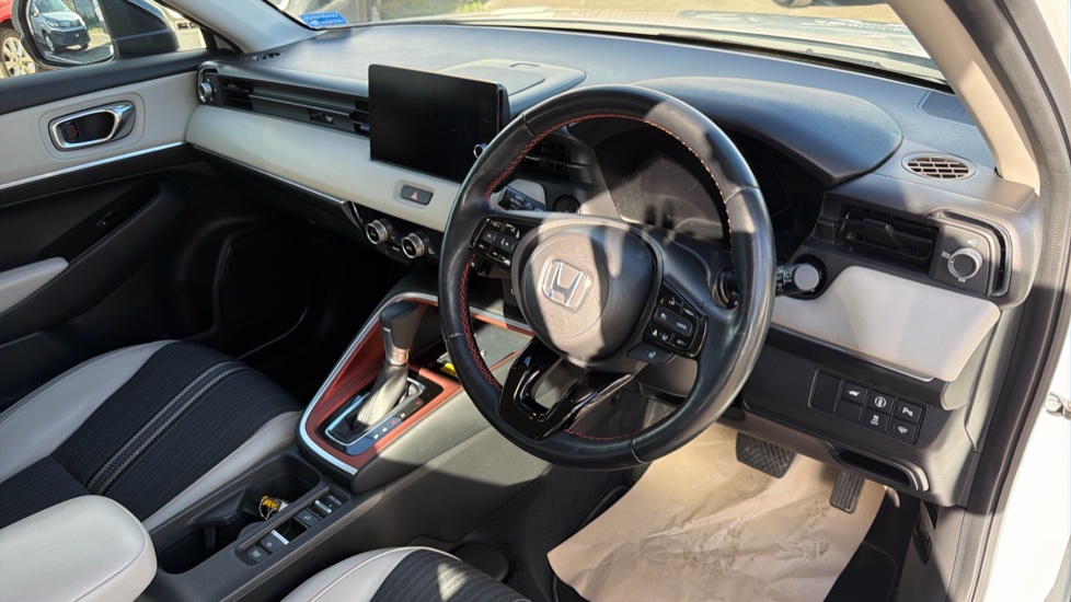 Honda HR-V 1.5 eHEV Advance Style 5dr CVT Hybrid Hatchback - Image 11
