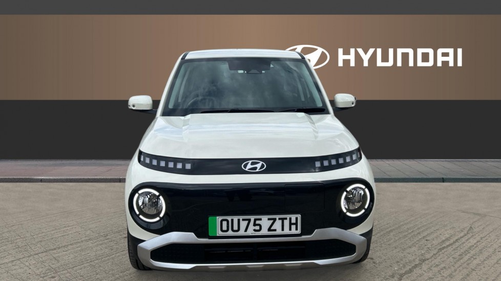 Hyundai INSTER 85kW 01 49kWh 5dr Auto Electric Hatchback - Image 3
