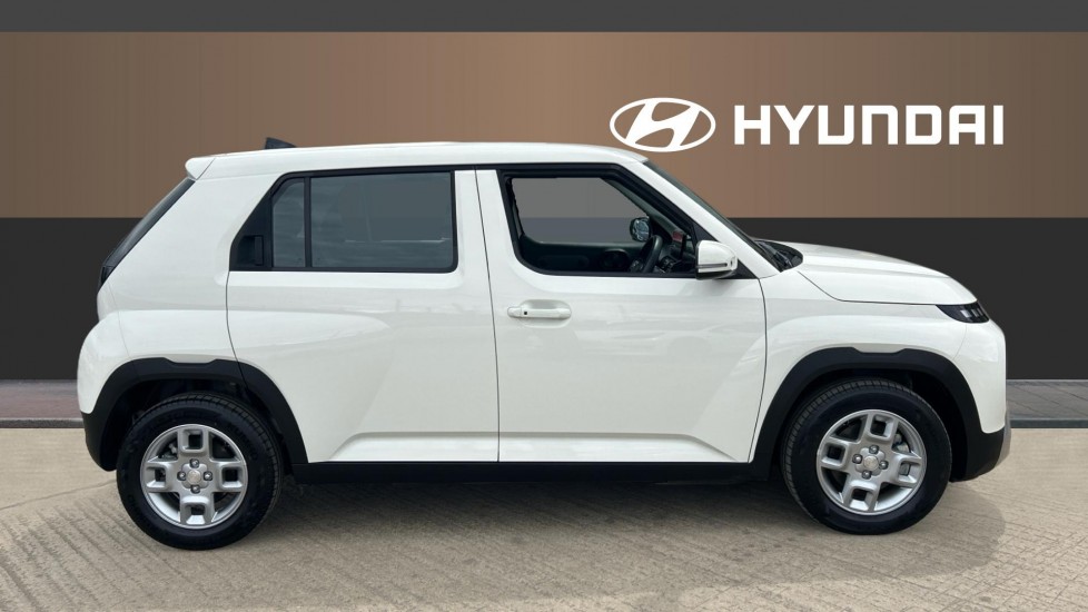 Hyundai INSTER 85kW 01 49kWh 5dr Auto Electric Hatchback - Image 5