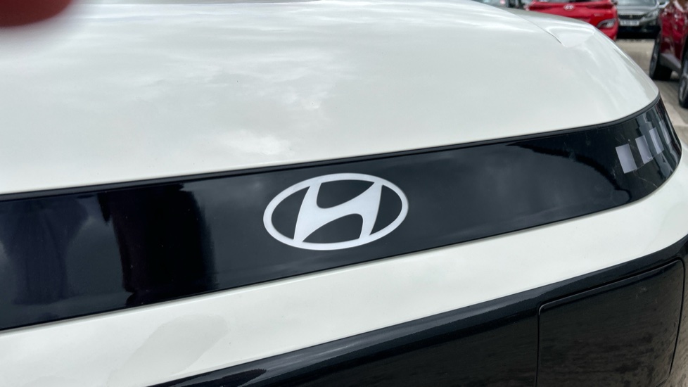 Hyundai INSTER 85kW 01 49kWh 5dr Auto Electric Hatchback - Image 22
